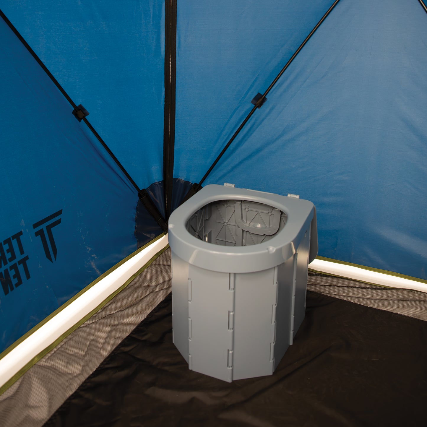 JET SET PRIVACY SHOWER TENT